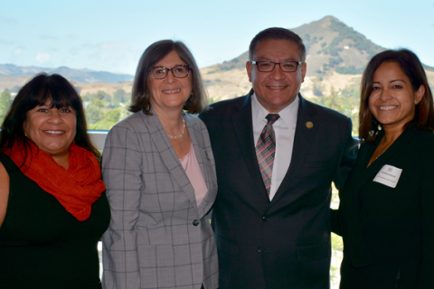 salud carbajal
