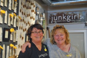 The Junk girls