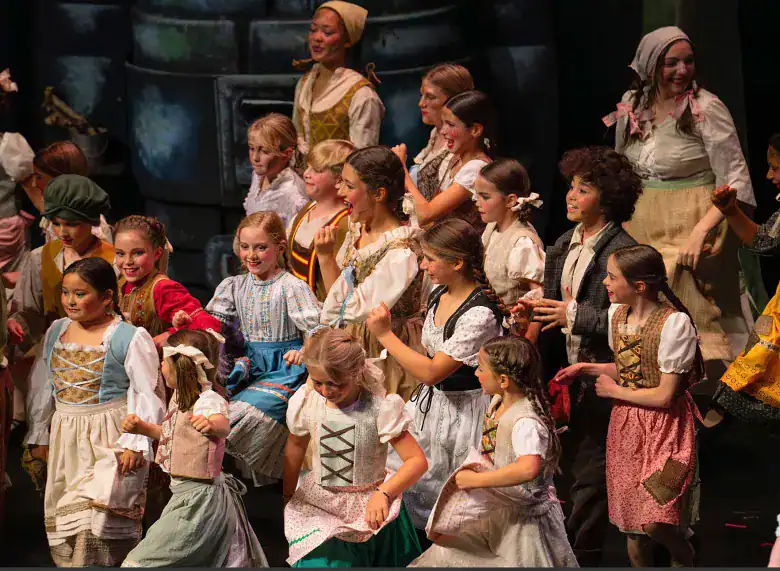 Arts-Lead-OperaSLO-3-Childrens-Chorus-12-25